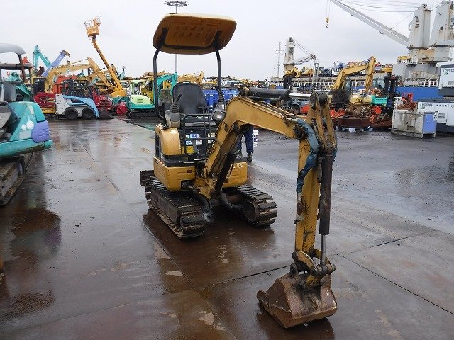 CATERPILLAR 301.5CR Y2005 #CAT03015ERAA01199 中古重機設備